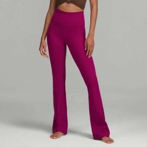 Lululemon Groove Super-High-Rise Flared Pant Nulu